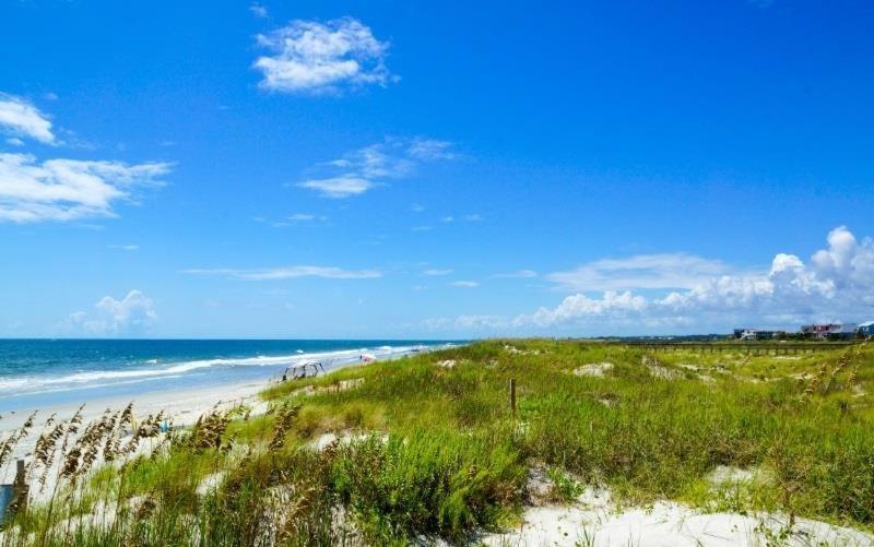 Goins By The Sea Home Holden Beach Exterior photo