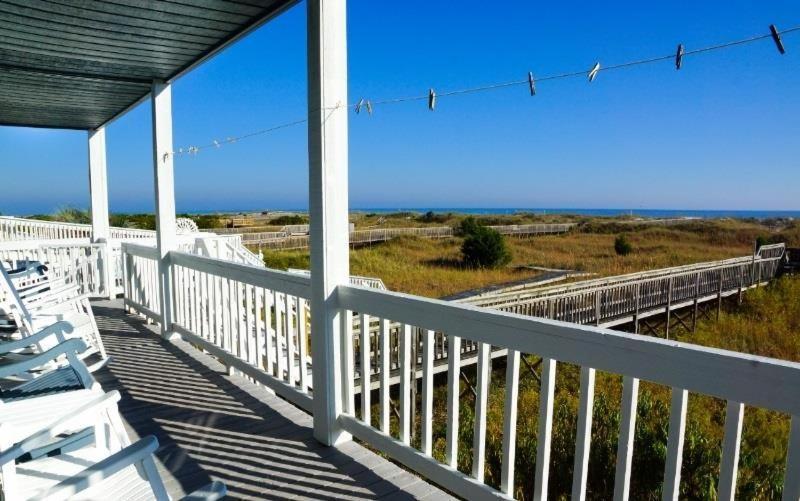 Goins By The Sea Home Holden Beach Exterior photo